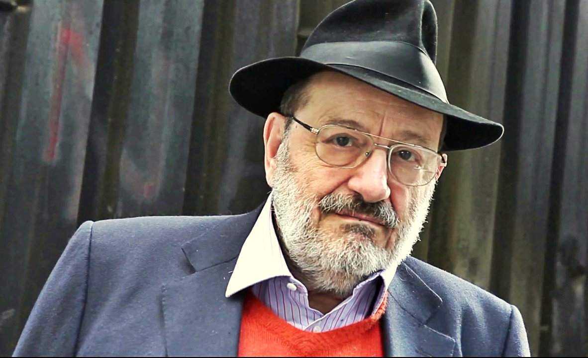 O escritor italiano Umberto Eco, autor de O Nome da Rosa, entre outros, morreu nesta sexta (19), aos 84 anos; a informação foi confirmada pela família do escritor ao jornal italiano La Repubblica; semiólogo, filósofo, escritor e professor universitário, Umberto Eco nasceu em 5 de janeiro de 1932 na cidade de Alexandria, na região italiana do Piemonte; Umberto Eco também é autor de importantes obras e ensaios acadêmicos, como Apocalípticos e Integrados (1964), que se tornou referência na literatura de cursos de comunicação