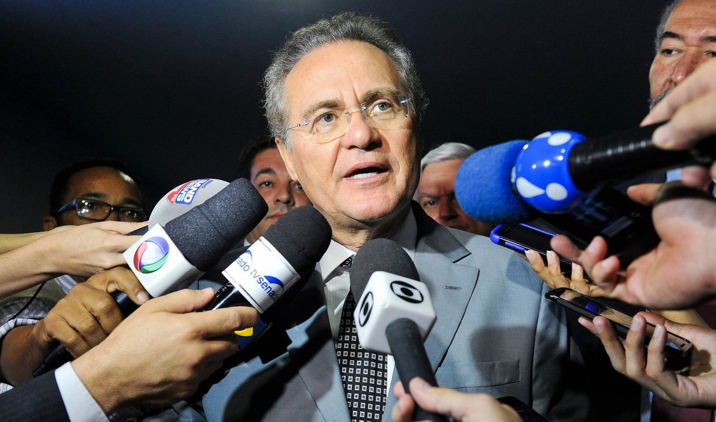 Com o acirramento da tensão política, após o pedido de prisão do ex-presidente Luiz Inácio Lula da Silva pelo Ministério Público de São Paulo, os trabalhos do Senado Federal devem seguir o ritmo do noticiário político na semana que se inicia. A expectativa é que as votações no plenário da Casa, presidida por Renan Calheiros (PMDB-AL), fiquem paralisadas pelo menos até a quarta-feira