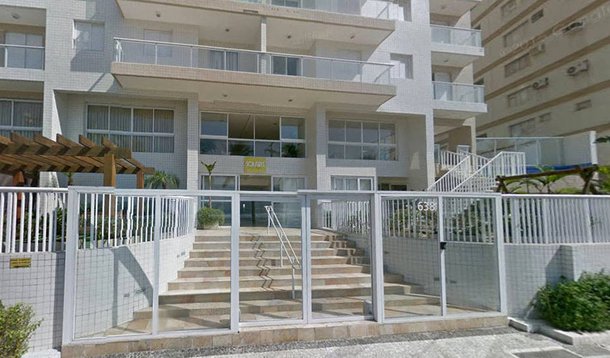 Segundo a colunista Mônica Bergamo, o batismo da operação que investiga o prédio em Guarujá em que Lula compraria um apartamento tríplex gerou desconforto entre integrantes da Operação Lava Jato; a expressão "Triplo X" remeteria diretamente ao ex-presidente Lula; alguns integrantes da força-tarefa acham que deve haver sempre um esforço para evitar que a operação seja acusada de politização e discutem a conveniência de não usarem mais apelidos chamativos