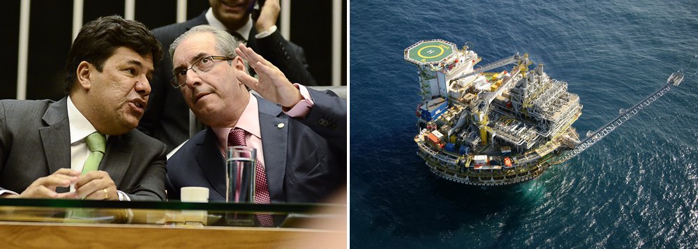 "Não vi o texto que veio de lá (Senado), não sei se vai ter ou não apoiamento. Pelo que li nas notícias jornalísticas, achei o texto muito ruim, pior que o da Casa (Câmara)", afirmou o presidente da Câmara, Eduardo Cunha (PMDB-RJ), sobre o projeto aprovado pelo Senado que prevê o fim da participação mínima de 30% da Petrobras na exploração do pré-sal; ele defende o projeto de autoria do deputado Mendonça Filho (DEM-PE), que abre ainda mais as reservas a estrangeiros; proposta prevê a retomada do modelo de concessão de petróleo; "Vamos dar preferência ao projeto da Casa (Câmara)", disse Cunha