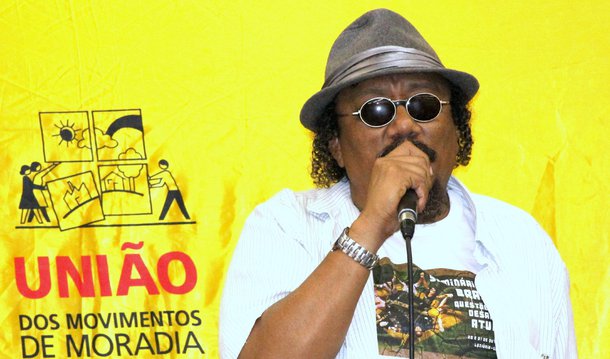 A ocupação do Palácio do Planalto pelos trabalhadores é defendida pelo líder sem teto e dirigente da Central de Movimentos Populares, Luiz Gonzaga da Silva, o Gegê, como forma de barrar a deposição da presidente Dilma Rousseff pelos golpistas; ”Vamos ocupar o Palácio do Planalto, seremos os seguranças da presidenta”, disse