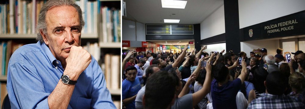 “Em condições normais, ou em país que já se livrou do autoritarismo, haveria uma investigação para esclarecer o que o juiz Sergio Moro e os procuradores da Lava Jato intentavam de fato, quando mandaram recolher o ex-presidente Lula e o levaram para o Aeroporto de Congonhas”, diz o colunista Janio de Freitas; “Mas quem poderia fazer uma investigação isenta? A Polícia Federal investigando a Polícia Federal, a Procuradoria Geral da República investigando procuradores da Lava Jato por ela designados?”, questiona