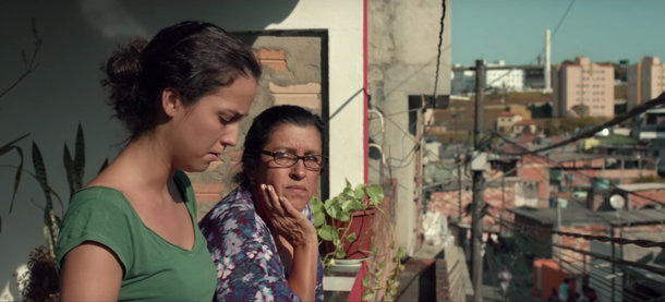 Numa sociedade séria e cidadã os programas sociais na solução da miséria e da pobreza têm que ser questão de Estado mais do que de governo. E muito mais do que caridades e ações eventuais de uma ou outra instituição