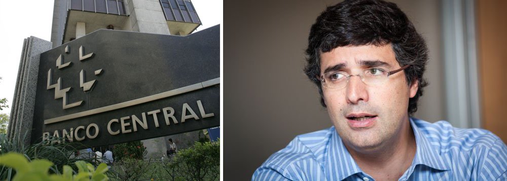Banco Central informou nesta quarta-feira, 25, que monitora a situação do mercado após a prisão do presidente do BTG Pactual, André Esteves; "A instituição apresenta robustos indicadores de solidez financeira e continua atuando normalmente no mercado", informou a assessoria de imprensa do Banco Central sobre o BTG Pactual; O BC acrescentou que está solicitando informações às autoridades competentes para verificar se há desdobramentos em sua esfera de atuação administrativa; "Até a apuração dos fatos e a devida decisão administrativa, o Banco Central, como de praxe, não comenta casos específicos em análise"