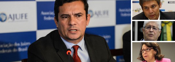 Parlamentares entraram nesta terça (22) com uma reclamação disciplinar no Conselho Nacional de Justiça (CNJ) contra o juiz federal Sérgio Moro, da 13ª Vara Federal em Curitiba, responsável pelas investigações da Operação Lava Jato na primeira instância; na petição, 14 senadores pedem abertura do processo disciplinar pelo fato de Moro ter autorizado a divulgação de gravações entre Lula e Dilma; assinam a reclamação disciplinar os senadores Ângela Portela (PT-RR), Donizeti Nogueira (PT-TO), Fátima Bezerra (PT-RN), Gleisi Hoffman (PT-PR), Jorge Viana (PT-AC), José Pimentel (PT-CE), Lídice Da Mata (PSB-BA), Lindbergh Farias (PT-RJ), Paulo Rocha (PT-PA), Humberto Costa (PT-PE), Roberto Requião (PMDB-PR), Telmário Mota (PDT-RR) e Vanessa Grazziotin (PCdoB-AM)