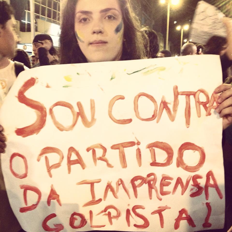 Os políticos do PSDB e do DEM se tornaram inimputáveis e protegidos pelas mídias dos magnatas bilionários, que historicamente odeiam presidentes trabalhistas, que não seguem suas agendas e discordam de suas pautas