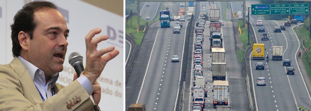 A Secretaria de Transportes apresentou, na Associação Comercial do Rio, os primeiros resultados do Plano Estratégico de Logística e Cargas (PELC); o objetivo é orientar políticas públicas para consolidar e desenvolver a rede logística no estado, visando maior eficiência e redução de custos; entre as ações do plano estão investimentos na via Dutra, a exemplo da construção da nova descida da Serra das Araras, a construção de pistas marginais na Baixada Fluminense e de terceira faixa no Vale do Paraíba; "O objetivo do PELC é transformar o Rio numa plataforma logística de classe mundial", afirmou o secretário Carlos Roberto Osório