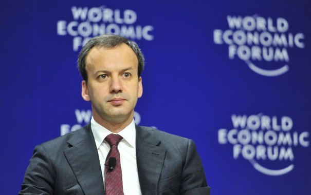 O governo russo admitiu neste domingo a morte de 26 mineiros desaparecidos após uma explosão numa mina de carvão no Norte do país, acrescentando que seis membros da equipe de resgate também morreram esta madrugada durante uma operação; "Há muitos mortos. Não há esperança de que as 26 pessoas que se encontram na mina estejam vivas. Podemos dizer que as vítimas mortais ascendem a 36", afirmou Arkady Dvorkovich, vice-primeiro ministro russo, à imprensa local