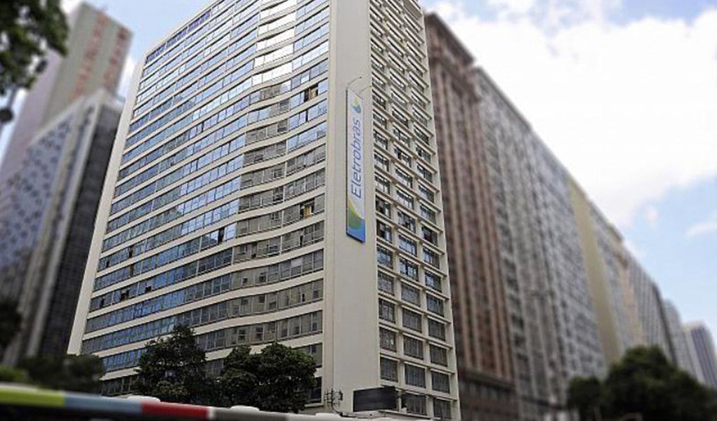 Os dados foram divulgados nesta sexta-feira; do lado positivo, a receita da companhia cresceu 20% e chegou a R$ 7,9 bilhões