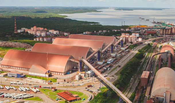 O Porto do Itaqui bateu recorde histórico com 20 milhões de toneladas de carga movimentada até esta terça-feira (24). Em todo o ano de 2014 as operações chegaram a 18,02 milhões de toneladas; o resultado é fruto de melhorias operacionais e da elevação na exportação de grãos, manganês, celulose, dentre outras cargas