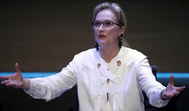 "É uma emoção voltar ao festival em qualquer circunstância, mas é com grande deleite e ansiedade que antecipo atuar no júri", disse a atriz, que durante quase 40 anos dedicados ao cinema jamais participou do júri de um festival