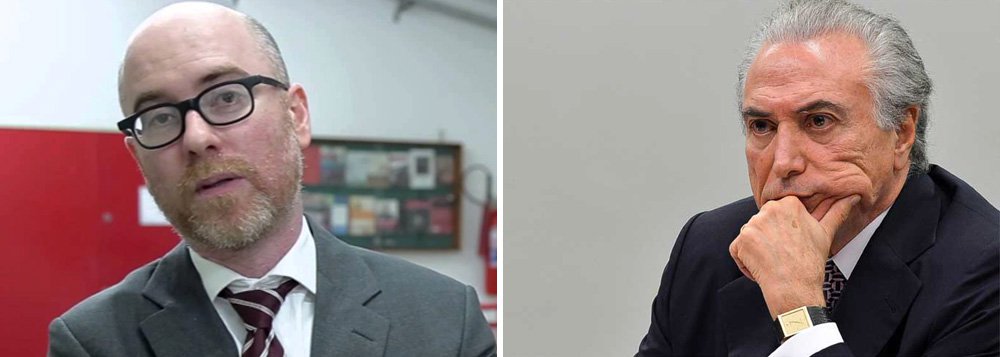 ‘Os que querem comandar o país a partir de segunda-feira aproveitam-se do fato de o país estar em uma divisão sem volta. Eles governarão jogando uma parte da população contra a outra para que todos esqueçamos que, na verdade, são eles a própria casta política corrompida contra a qual todos lutamos’, diz o filósofo Vladimir Safatle; ‘todos que realmente se indignam com a corrupção e o desmando devem lutar sem trégua, a partir de segunda-feira, para que o governo caia e para que o poder volte às mãos da população brasileira’