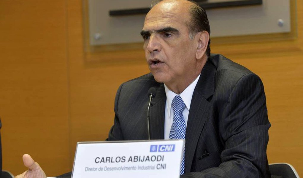 Empresas poderão pedir ajuda ao fundo antes mesmo de vencer leilões ou concessões do governo; mudança diminuirá em até um ano o tempo de análise dos pedidos; “Nós partiremos com a empresa desde o chamado procedimento de manifestação de interesse”, afirma Carlos Abijaodi, presidente do comitê de investimento do FI-FGTS