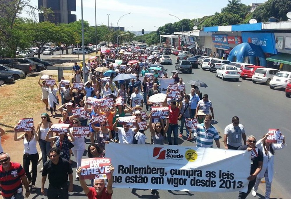 O Tribunal de Justiça do Distrito Federal e dos Territórios considerou ilegais as greves dos servidores da Fundação Hemocentro e do Instituto Médico-Legal, que se iniciaram em 8 de outubro; de acordo com a Justiça, eles devem voltar imediatamente às atividades, sob pena de multa diária de R$ 100 mil ao Sindicato dos Servidores Públicos Civis da Administração Direita, Autarquias, Fundações e Tribunal de Contas do Distrito Federal (Sindireta-DF)