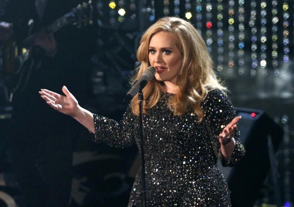 Cantora britânica Adele durante performance em Hollywood. 24/02/2013 REUTERS/Mario Anzuoni