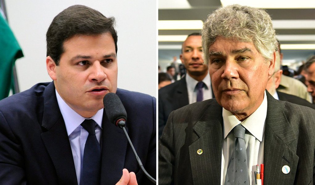 Deputado Sandro Alex (PPS-PR) protocolou nesta quinta-feira 26, no Conselho de Ética, o parecer preliminar do processo contra o deputado Chico Alencar (PSOL-RJ) pedindo o arquivamento da representação; "Me ative aos autos do processo. Não trouxe o ambiente externo", comentou o relator; pedido de cassação foi apresentado pelo deputado Paulo Pereira da Silva (SD-SP), aliado de Eduardo Cunha (PMDB-RJ); Chico Alencar afirma ser vingança por sua representação contra o presidente da Câmara