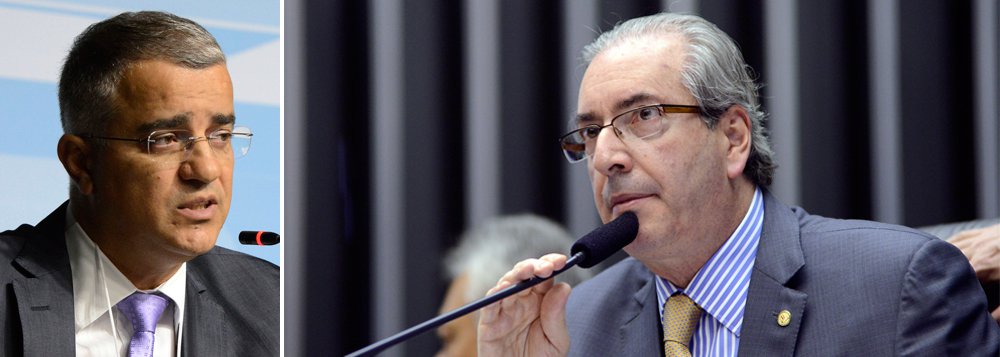 Segundo o jornalista Kennedy Alencar, o governo teme que a recomendação do TCU pela rejeição das contas de 2014 "leve Eduardo Cunha, que até hoje disse não ver motivo para abrir processo de impeachment, a mudar de opinião"; "Isso ajuda a explicar a judicialização do julgamento do TCU sobre as pedaladas fiscais e a torcida do Palácio do Planalto para que a crise de Eduardo Cunha se agrave", diz ele