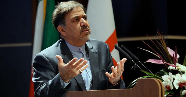 O Irã vai assinar um contrato para a compra de 114 aviões Airbus durante a visita do presidente Hassan Rohani à França, prevista para quarta-feira 27, disse neste domingo 24 o ministro dos Transportes iraniano, Abbas Akhoundi (foto); o ministro, que deu a declaração à imprensa iraniana, não especificou o valor nem a duração do contrato