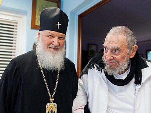 Líder cubano Fidel Castro econtrou-se com o patriarca da Igreja Ortodoxa Russa,m Kirill, que está de passagem por Cuba em sua residência, em Havana; segundo o jornal Juventud Rebelde, "Fidel levou palavras de reconhecimento ao Santíssimo Patriarca Kirill por sua importante contribuição ao fortalecimento da amizade entre os povos russo e cubano e a difusão dos valores que os unem"; eles também teriam conversado "sobre temas de interesse vinculados à causa dos pobres, à luta contra a discriminação, a preservação da paz e a sobrevivência humana"