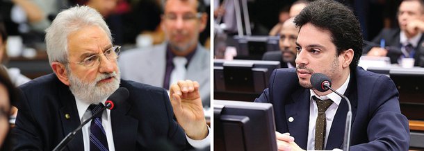 Líder do PSOL na Câmara, deputado Ivan Valente (SP) reuniu mais de 20 assinaturas de parlamentares de vários partidos, entre os quais o PSDB, o PPS, o PT e o PCdoB, na representação para investigar se houve falsificação da assinatura do deputado Vinícius Gurgel (PR-AP) na carta em que ele renuncia à vaga de titular no Conselho de Ética; "Falsificação de documento público é [crime] previsto no Artigo 299 do Código Penal, com previsão de um a seis anos de prisão", destaca Ivan Valente