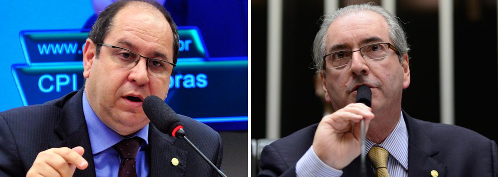 Membro do Conselho de Ética da Câmara, Valmir Prascidelli (PT-SP), criticou a manobra do vice-presidente da Câmara, Waldir Maranhão (PP-MA), que anulou a sessão que se aprovou a admissibilidade do processo contra Cunha no Conselho, fazendo o caso retornar, praticamente, ao estágio inicial; "Cunha tem o direito de apresentar defesa, mas a busca desesperada para protelar significa que ele tem convicção de que é culpado e que cometeu os crimes que as denúncias apontam, como mentir que não possuía contas irregulares no exterior", afirmou