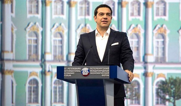 Reconduzido ao Poder na Grécia, o primeiro-ministro Alexis Tspiras, disse nesta segunda-feira, 21, que o governo vai se focar em restaurar a estabilidade na economia e no sistema bancário do país, e em discutir um alívio da dívida com os credores; "O objetivo imediato do período por vir é a restauração completa da estabilidade na economia e na operação de bancos e na ampliação do terreno que ganhamos nas negociações (com os credores), sendo a primeira batalha crucial o alívio da dívida", disse Tsipras