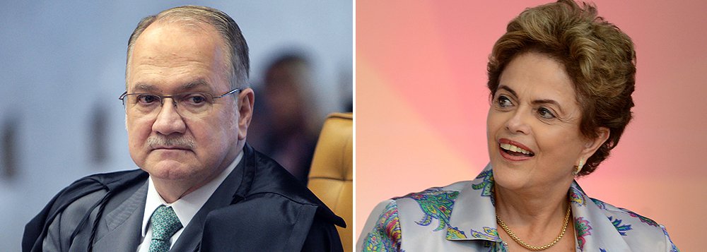 "Começa a prosperar uma tese falaciosa: a de que o voto do ministro Luiz Fachin, que validou o rito do processo de impeachment contra a presidente Dilma Rousseff, impede o uso da palavra 'golpe' pelos que se opõem ao impedimento da presidente Dilma Rousseff", diz Leonardo Attuch, editor do 247; ele lembra, no entanto, que o voto tratou apenas do rito do processo e não do mérito; além disso, Fachin também pontuou que o processo não é meramente político e não pode prescindir de fundamentos jurídicos sólidos; "É justamente aí que a argumentação se torna mais delicada para os golpistas. Ainda que o rito tenha sido validado, eles precisam responder a uma única e singela questão: qual foi o crime de responsabilidade cometido pela presidente Dilma Rousseff?"