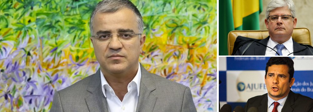 'Juiz Sérgio Moro insinua que a campanha de Dilma e Temer possa ter recebido recursos ilegais; o governo nega. Já para o procurador-geral Rodrigo Janot, a ação do PSDB contra Dilma e Temer não deveria seguir adiante. Ele considera que só acusações gravíssimas justificariam uma cassação dos mandatos da presidente e do vice. Diz que não há provas nesse sentido e recomendou ao tribunal que rejeite a ação tucana', destaca o colunista Kennedy Alencar 