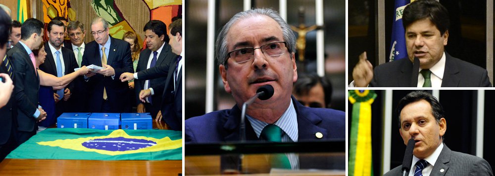PSDB e DEM, que até poucos dias posavam para fotos ao lado do presidente da Câmara, anunciaram que vão tentar impedir as votações desta quinta-feira 19 na Casa em protesto contra manobra de Eduardo Cunha (PMDB-RJ), que anulou a reunião do Conselho de Ética marcada para a leitura do relatório a favor da cassação do peemedebista; líder do DEM, Mendonça Filho pediu que decisão de suspender a sessão seja revista: "Essa decisão deixa o plenário em má posição"; para Nilson Leitão (PSDB-PR), ficou a impressão de que a sessão do Plenário foi marcada para atrapalhar o Conselho de Ética; outros tucanos criticaram Cunha e parlamentares chegaram a virar de costas e a deixar o plenário; após a revolta, Cunha voltou atrás e suspendeu a decisão que anulou a reunião do Conselho