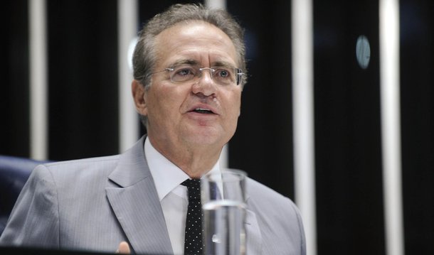 O Supremo Tribunal Federal voltou a determinar que o processo contra o presidente do Senado, Renan Calheiros (PMDB), fique em segredo de Justiça; o caso envolve a denúncia que foi oferecida pela Procuradoria-Geral da República contra o senador em janeiro de 2013; no processo, a Procuradoria acusa o senador de falsificar documentos para justificar que pagou com recursos próprios, e não de um lobista da empreiteira Mendes Junior, uma pensão a uma filha