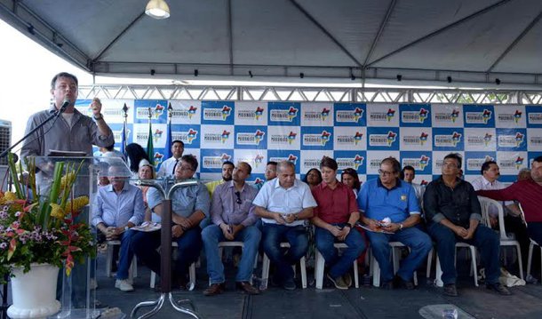 Durante a Agritec de Caxias, o secretário nacional de Segurança Alimentar do Ministério de Desenvolvimento Social (MDS), Arnoldo Anacleto, destacou que o Maranhão realmente vive um novo momento; o dirigente disse que em 2014 o estado devolveu R$ 44 milhões em recursos federais que deveriam ter sido aplicados em agricultura familiar nos municípios maranhenses;  “Nós temos orgulho de ajudar o governador Flávio Dino a tirar os anos de atraso no Maranhão”