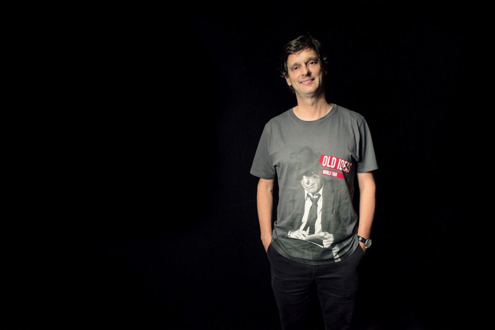 Secretário municipal da Cultura de São Paulo, André Sturm, assegura que o prefeito João Doria (PSDB), que mandou apagar os grafites dos muros da Avenida 23 de Maio, “não é contra o grafite, claro que não é”; mas tudo tem limites, afirma: “Pichação é vandalismo. É outra história”; sobre o grafite, é categórico: “Eu acho que grafite é arte, claro”; leia sua entrevista ao jornalista Alex Solnik