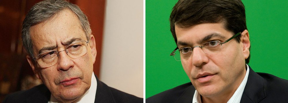 O jornalista Paulo Henrique Amorim foi condenado a 5 meses e 10 dias de prisão por injúria e difamação, pela 4ª Câmara de Direito Criminal do Tribunal de Justiça de São Paulo, em ação movida pelo diretor de jornalismo da Globo, Ali Kamel; PHA o acusou de ser "racista" e "trevoso" e recorrerá da sentença