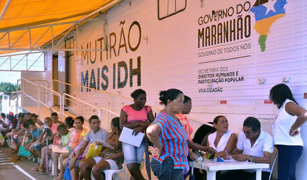 Seis municípios contemplados com o Plano de Ações Mais IDH, do governo do Maranhão, que compreendem uma população superior a 78 mil, já contam com poços para universalização de sistemas; além destes, a Caema, por meio do programa ‘Água Para Todos’, vai perfurar poços artesianos e instaladas redes de distribuição em outros 26 municípios que nunca contaram com sistema de abastecimento de água tratada; o programa, lançado em junho de 2015, pelo governador Flávio Dino, destinou investimentos de R$ 270 milhões, para acabar com o problema histórico da falta de água tratada em diversos municípios maranhenses
