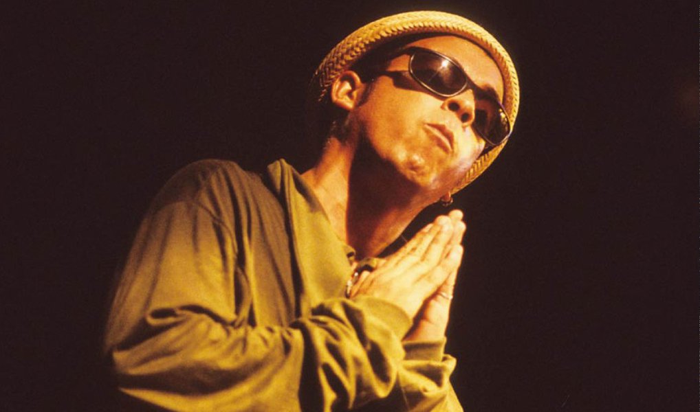 Neste domingo, o pernambucano Chico Science, artista que criou o movimento manguebeat, um marco na música brasileira na década de 90, completaria 50 anos de idade; Science morreu precocemente em um acidente de carro, em Olinda (PE)