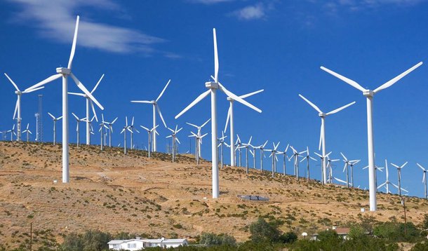 O 2º Leilão de Energia de Reserva de 2015 terminou com deságio de 15,35%; leilão é destinado à contratação de energia elétrica proveniente de novos empreendimentos de geração a partir das fontes solar fotovoltaica e eólica; ao todo, foram contratados 2.626 lotes de energia eólica, o que movimentou mais de R$ 2,4 bilhões, além de 2.453 lotes de energia solar fotovoltaica, que movimentaram mais de R$ 4,3 bilhões