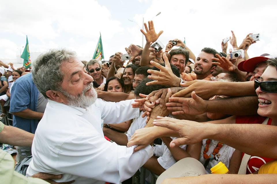 O ideal seria ser o chefe da Casa Civil. Assim, ele será julgado pelo STF, por pessoas equilibradas como Marco Aurélio de Mello, não pelo justiceiro da República do Paraná