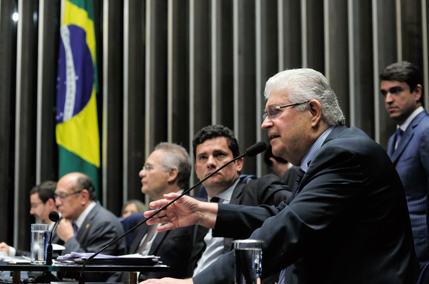 Roberto Requião 