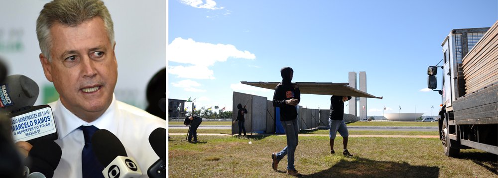 O governador do Distrito Federal, Rodrigo Rollemberg, afirmou que o muro de 2 km erguido no gramado da Esplanada dos Ministérios para separar manifestantes contra e a favor do impeachment da presidente Dilma também será erguido no local para a votação no Senado; a expectativa é de que o pleito aconteça entre 10 e 11 de maio; "Quando tiver uma nova votação, em um ambiente de divisão e radicalização, nós retornaremos as divisórias. Não fomos nós que dividimos o Brasil. Há um ambiente de radicalização e o muro foi colocado para garantir que as pessoas pudessem se manifestar livremente e com segurança", disse 