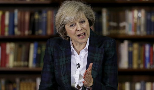 Theresa May entrará para a história do Reino Unido nesta quarta-feira, 13, como a primeira mulher a assumir o governo em 25 anos, desde o fim da era de Margaret Thatcher; Daily Telegraph descreveu May "como a segunda mulher mais importante da política nacional, graças a uma determinação feroz e em parte pelo uso rotineiro de um figurino sempre muito elegante"; conheça perfil da nova primeira-ministra britânica