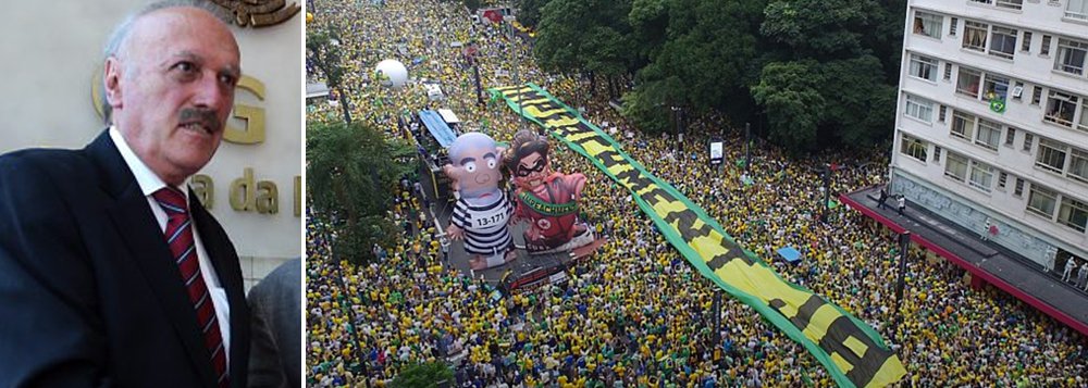 Correligionário de Dilma Rousseff quando a presidente era filiada ao PDT, nos anos 1990, ex-deputado federal reconhece protestos anti-governo deste domingo como legítimos numa democracia, mas lembra que há grupos que querem tomar o poder "fora das regras democráticas"; em entrevista ao Valor Econômico, Barbosa diz que pode-se usar os protestos "para estimular o impeachment", mas frisa que o impeachment "não é causado por manifestação. Impeachment é causado por cometimento de crime de responsabilidade pelo governante", o que "não apareceu" até agora