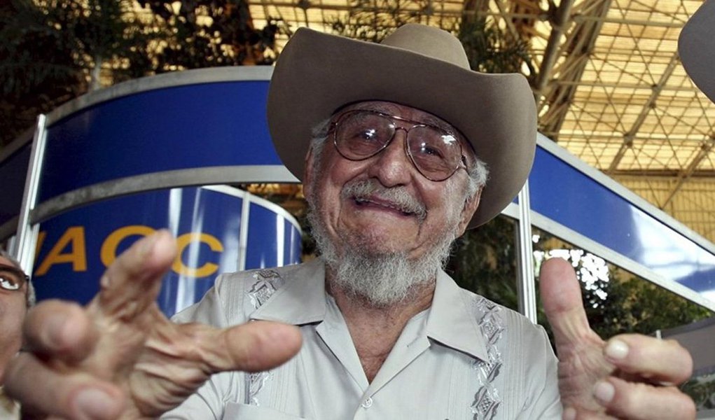 Ramón Castro,  irmão mais velho do ex-líder cubano Fidel Castro e do atual presidente da ilha, Raúl Castro, morreu nesta terça-feira (23), aos 91 anos; Ramón faleceu em Havana e seus restos cremados devem ser levados a Birán, cidade rural do leste cubano onde os irmãos Castro nasceram