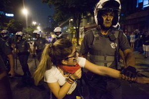 A repressão aos estudantes de São Paulo é o exemplo pronto e acabado de que a classe dominante brasileira, especificamente neste caso a paulista, é antidemocrática, e, portanto, elitista e sectária