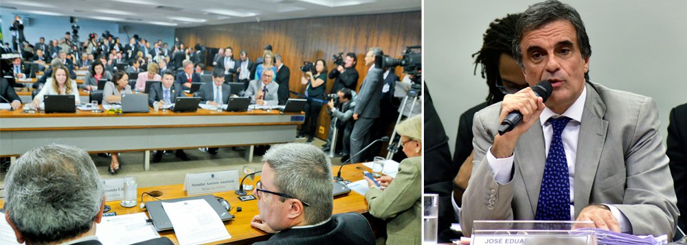 Comissão Especial do Impeachment no Senado ouve o advogado-geral da União, José Eduardo Cardozo, responsável pela defesa da presidente, Dilma Rousseff, além dos ministros Nelson Barbosa, da Fazenda, e Kátia Abreu, da Agricultura; na próxima segunda-feira (2), serão ouvidos, também pela acusação, o ex-presidente do Supremo Tribunal Federal Carlos Velloso, e o procurador do Ministério Público no Tribunal de Contas da União, Júlio Marcelo de Oliveira