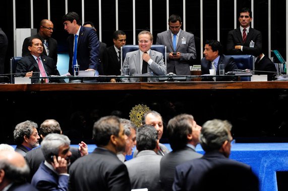 A semana que se inicia no Senado terá clima de reta final por ser a última de reuniões da Comissão Processante do Impeachment, que depois só voltará a se reunir no início de agosto para apresentação do relatório do senador Antonio Anastasia; esta semana é também a penúltima de votações em plenário antes do recesso parlamentar, que começa dia 13; na segunda-feira (4) os técnicos assistentes de defesa e acusação apresentarão suas considerações sobre a perícia feita por consultores do Senado nos documentos que embasam o pedido de impeachment da presidenta Dilma Rousseff