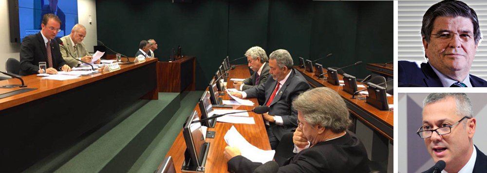 A Comissão de Fiscalização Financeira e Controle da Câmara aprovou nesta quinta-feira 6, depois de várias tentativas, convites para que o ex-presidente da Transpetro Sérgio Machado e o ex-chefe da AGU Fábio Medina Osório deem explicações sobre declarações de que o governo Temer estaria atuando para "abafar a Lava Jato"; há várias semanas na pauta de votações do colegiado, os convites vinham enfrentando boicote da base governista e inclusive motivaram reclamações públicas do presidente da comissão, deputado Léo de Brito (PT-AC)
