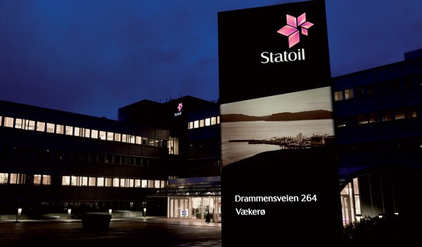 Estatal anunciou a venda do primeiro campo do pré-sal: a participação no bloco exploratório BM-S-8 para a Statoil Brasil Óleo e Gás, por um preço base de US$ 2,5 bilhões; bloco compreende o prospecto exploratório de Carcará, no pré-sal, uma das grandes descobertas de petróleo no mundo nos últimos anos