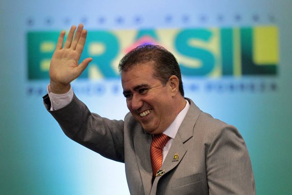 Os institutos de pesquisa voltam com força total em Campinas. A população, atordoada, não faz a menor ideia de onde essas empresas tiram números fantasiosos, que apontam Jonas Donizette como líder isolado na corrida eleitoral do município