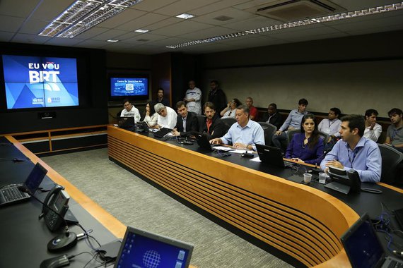 De acordo com números divulgados pelo secretário municipal de Turismo do Rio, Antonio Pedro de Mello, 46% do público do evento neste ano será de pessoas de fora do Rio de Janeiro; ele anunciou a montagem de um esquema especial na cidade durante o festival; o Rock in Rio deve receber 100 mil pessoas por dia, 85 mil de público e 15 mil que vão trabalhar no evento