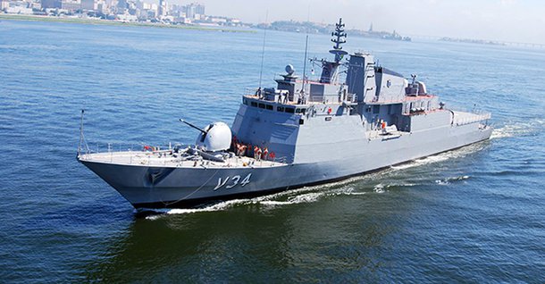 Navio brasileiro navegava com destino a Beirute, no Líbano, quando recebeu um alerta do Centro de Busca e Salvamento Marítimo italiano sobre a existência de uma embarcação com risco de afundar, tendo a bordo imigrantes que iam para a Europa; 220 imigrantes foram resgatados